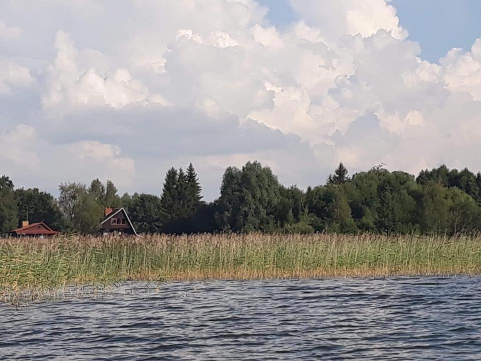 Domek Nad Jeziorem W Karwiku Exterior photo